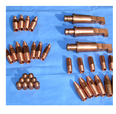 آلة لحام بقعة عالية الأداء ومستقرة للحام الدقيق على حالات الكمبيوتر 2